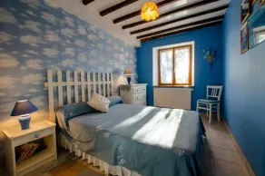 Gîte avec barbecue, terrasse et jardin - Image 4
