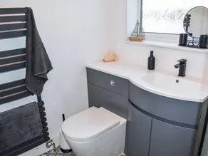 4 Schlafzimmer Unterkunft in Lydd-on-Sea, near Dungeness - Image 3