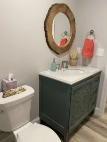 Welcome to the Cape! Cute, quiet and clean apartment ready for your stay. - Image 2