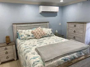 Cozy Condo - Image 4