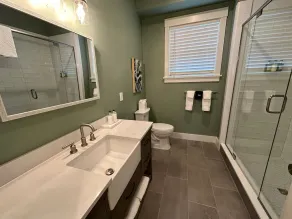 Brand New Construction! 3 Unit5 Bed Property - Image 3