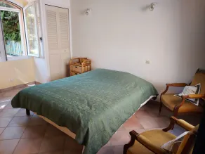Mas of 150 M2 Saint Rémy de Provence, large swimming pool on well wooded land.. - Image 3