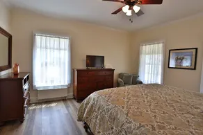 Coop Diamonds Sunrise Estates II - Private bathrooms, Heated Pool, 5 miles to DP - Image 5