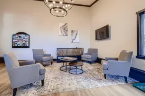Lift House Lodge, Pet Friendly Studio Condo - Image 5