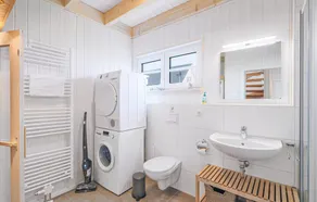 Three-Bedroom Holiday Home In Ostseeresort Olpenitz - Image 5