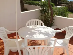 Charmant bungalow en bord de mer avec terrasse, à 50m de la plage \"Cala Llobeta\" - Image 5