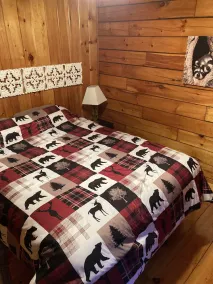 2 bedroom cabin located at its own location - Image 5