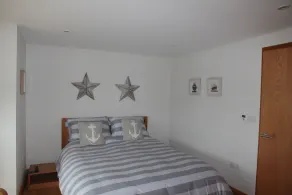 Stunning spacious house incredible views to estuary sleeps 6 pet, near St Mawes - Image 4