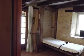 Periwinkle or courtyard cottage - Image 5