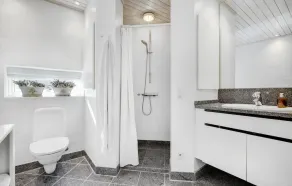 Wunderschönes Haus mit 6 Schlafzimmern. - Image 3