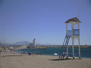 Puerto de la Duquesa, direkt am Strand und direkter Zugang zum Pool! - Image 2