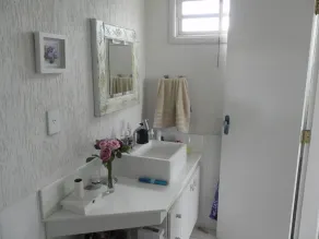 Spacious house inside a gated community in Itacimirim. - Image 3