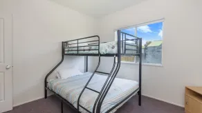 A 4 bedroom home in South Beach - Image 5