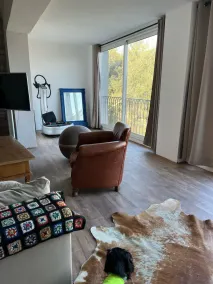 superba vista sul centro del villaggio di villa eccezionale. Piscina e parco alberato. - Image 2