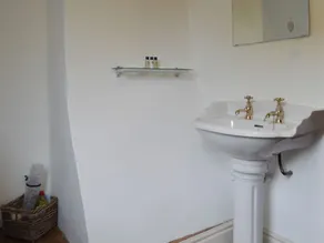 Alojamiento de 3 habitaciones en Hotham, near Beverley - Image 3