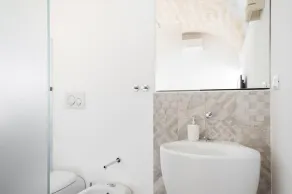 GuestHost - Palazzo Rapanà - Luxury Apt with hydromassage pool - Image 4