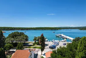 Seafront Apartments Nana - Image 4