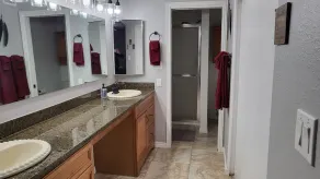 Spacious golfers retreat with free guest pass!  - Image 2