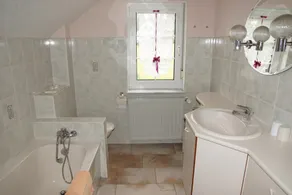 comfortable in a quiet, wooded area, hiking and biking directly from the holiday home - Image 2