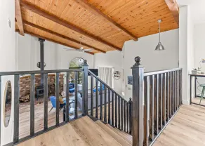 Charming 3-4 BR home with pool, river access & sweeping grounds - Image 3