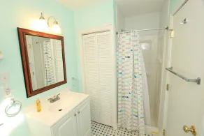 103 N. Shore Blvd Unit 4 - Image 2