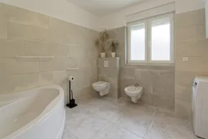 Villa Petar - 8 persons, 3 bedrooms, 2 bathrooms, pool - Image 3