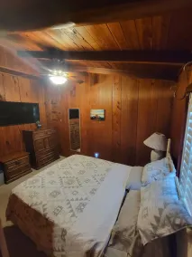 Lake House Retreat - Image 3