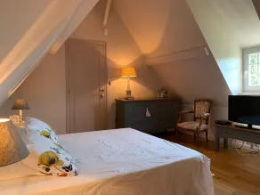 Norman stråtækt sommerhus og dets gæstehus, til 6/7 personer med opvarmet swimmingpool - Image 5