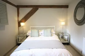 1 & 2 bedroom Weaver's Cottages at Frame Farm - Image 4