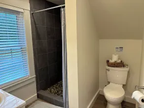 Linden Cottage - comfort, connection, convenience - Image 4