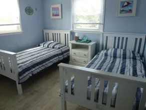 Ocean Block, Brant Beach, Wifi, Covered Porch, Washer Dryer, 3 Bedroom-Just Walk Up A Few House Lengths And Long Beach Islands Pristine White Sandy, - Image 3