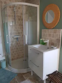 Room with suite - Image 2
