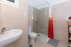 Centric apartment in Malaga - Image 3