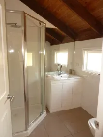 Tropical Resort Style Dual Residency Accommodation perfect for multiple families - Image 4