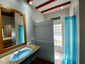 3BR 3BA private beach Villa w/ kayaks +1-acre-tropical garden - Image 3