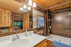 Logs Of Luxury Cabin - Image 2