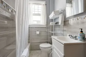 Savvy Traveler 3BR NJ Home with great access to New York City - Image 2