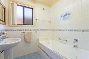 Snug Cove Villas - Image 3