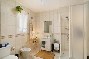 Vacation Apartment 'Casa Siryo' with Mountain View, Private Terrace and Wi-Fi - Image 4