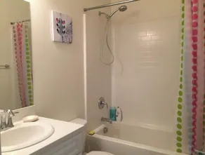 Chino Beautiful 4 Bedroom Home-奇诺新高端4房3衛别墅整租 - Image 2