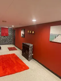 House in a quiet neighborhood 13 mins from downtown, airport and mall of america - Image 3