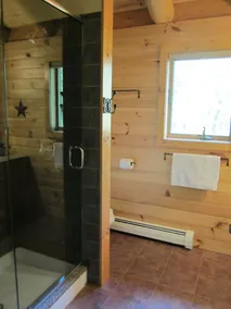 Beautiful Log Home in Suissevale on Lake Winnipesaukee with Beach Access - Image 2
