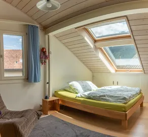 Ljus takvåning med charm - Image 5