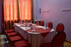 Maru B Courts Hotel - Image 5