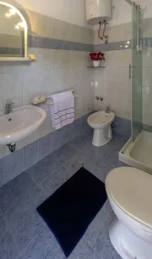 Apartamento de una habitación en la playa Bahía Mulobedanj (Pag) (A-6275-d) - Image 2