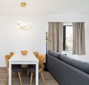 Modern Studio on I-Drive - pool + parking included - Image 5
