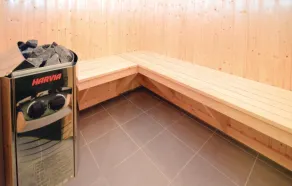 Nice Home In Rødby With Sauna - Image 3