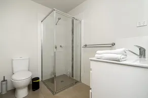 Relaxing 2BR Apt in North Point Complex - Hosted by Canstay - Image 3