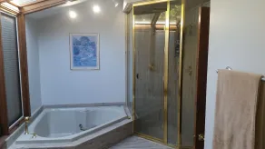 9 Bedrooms / 4 Baths ~ Sleeps 37 ~ Wedding Parties and Family Reunions - Image 2