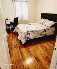 Cozy 2-bedroom Apartment - Image 5